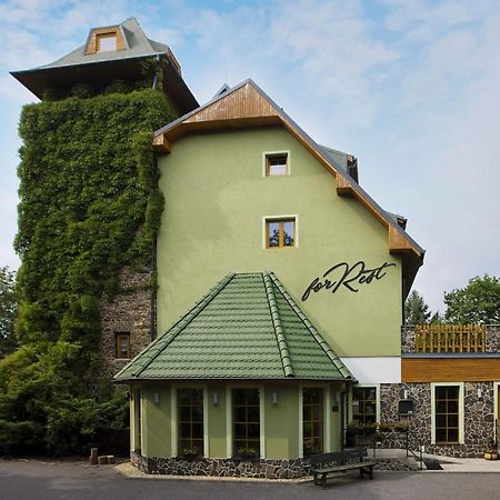 Forrest Hotel Хомутов Екстер'єр фото