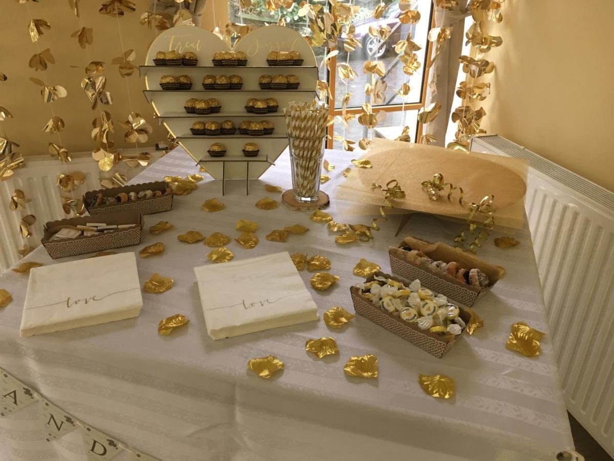 Forrest Hotel Хомутов Екстер'єр фото